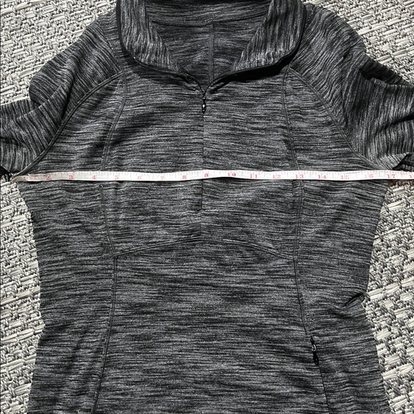 Lululemon | Quarter Zip Sweater - Picture 12 of 16